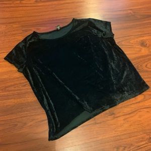 Women’s Green crushed velvet tee XXL